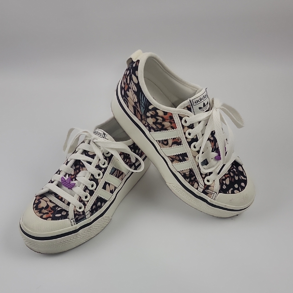 Adidas Nizza "End Plastic Waste" Two Different Designs Size W5.5 Platform